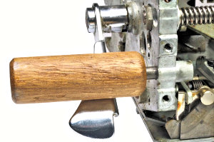 Accumulator lever hold-down tool